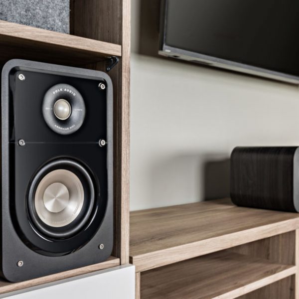 Polk ES15 Bookshelf Speakers (Pair)