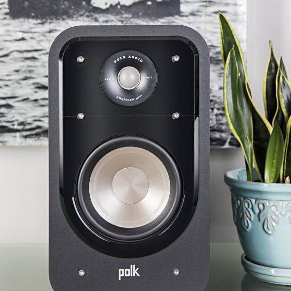 Polk ES20 Bookshelf Speakers (Pair)